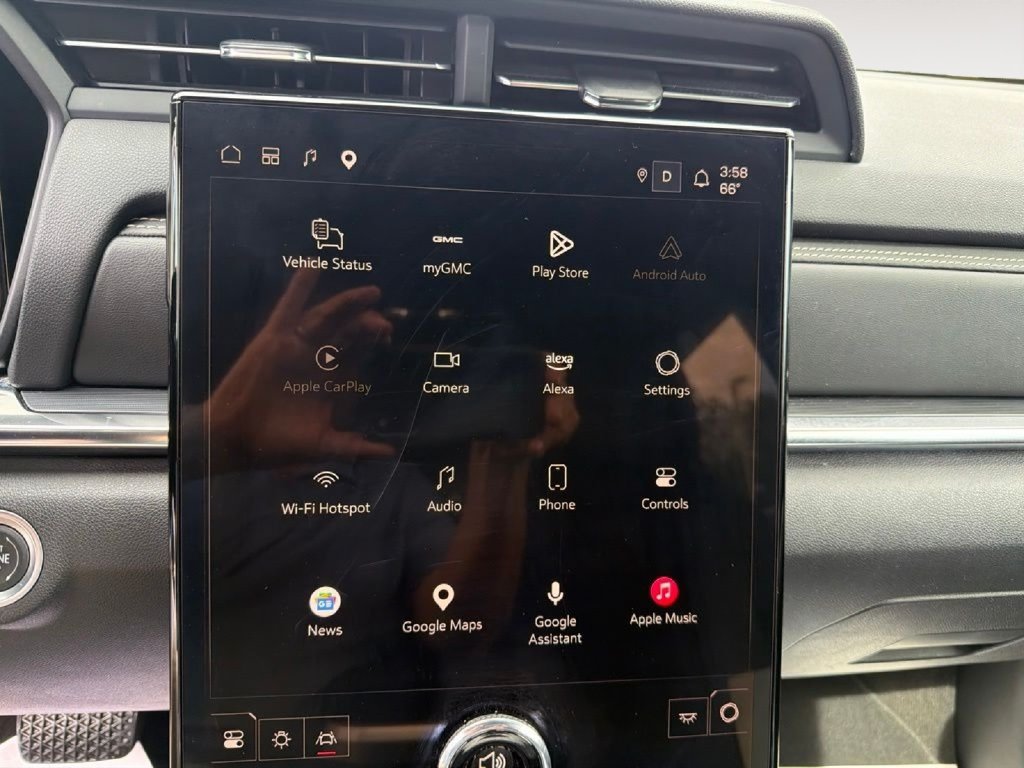 Used 2025 GMC Terrain Elevation AWD/4WD image 25
