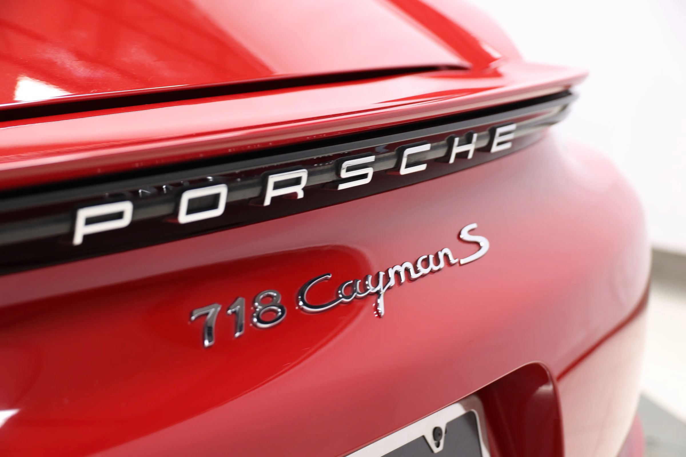 Used 2017 Porsche 718 Cayman S RWD image 56