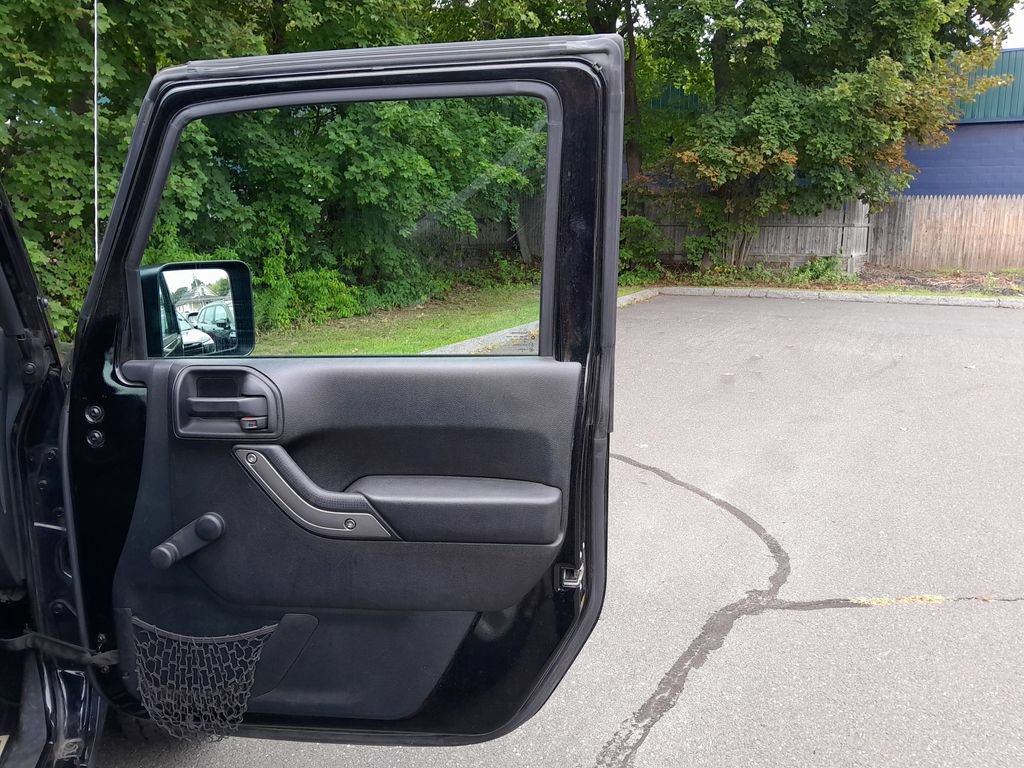 Used 2016 Jeep Wrangler Sport w/ Quick Order Package 24S AWD/4WD image 34
