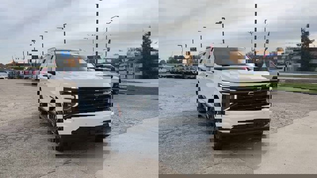 New 2026 Chevrolet Suburban RST w/ Comfort Package image 3