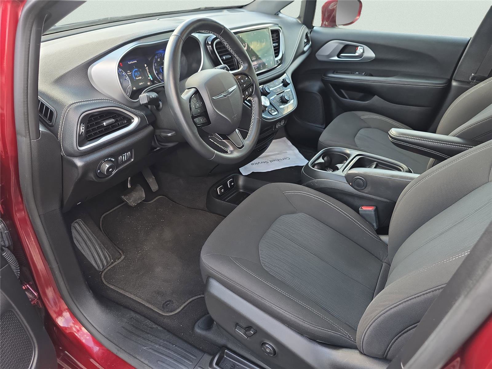 Used 2021 Chrysler Pacifica Touring w/ S Appearance Package image 10