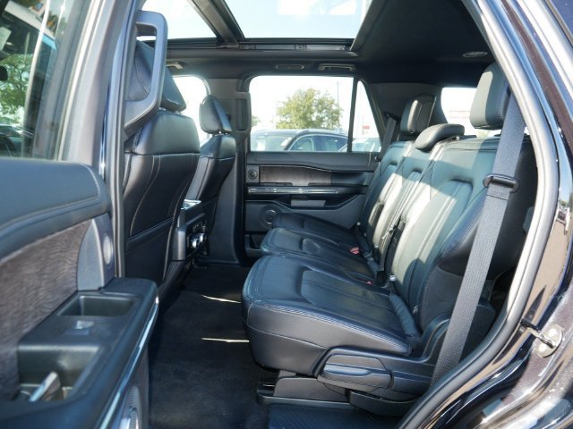 Used 2021 Ford Expedition Limited AWD/4WD image 17