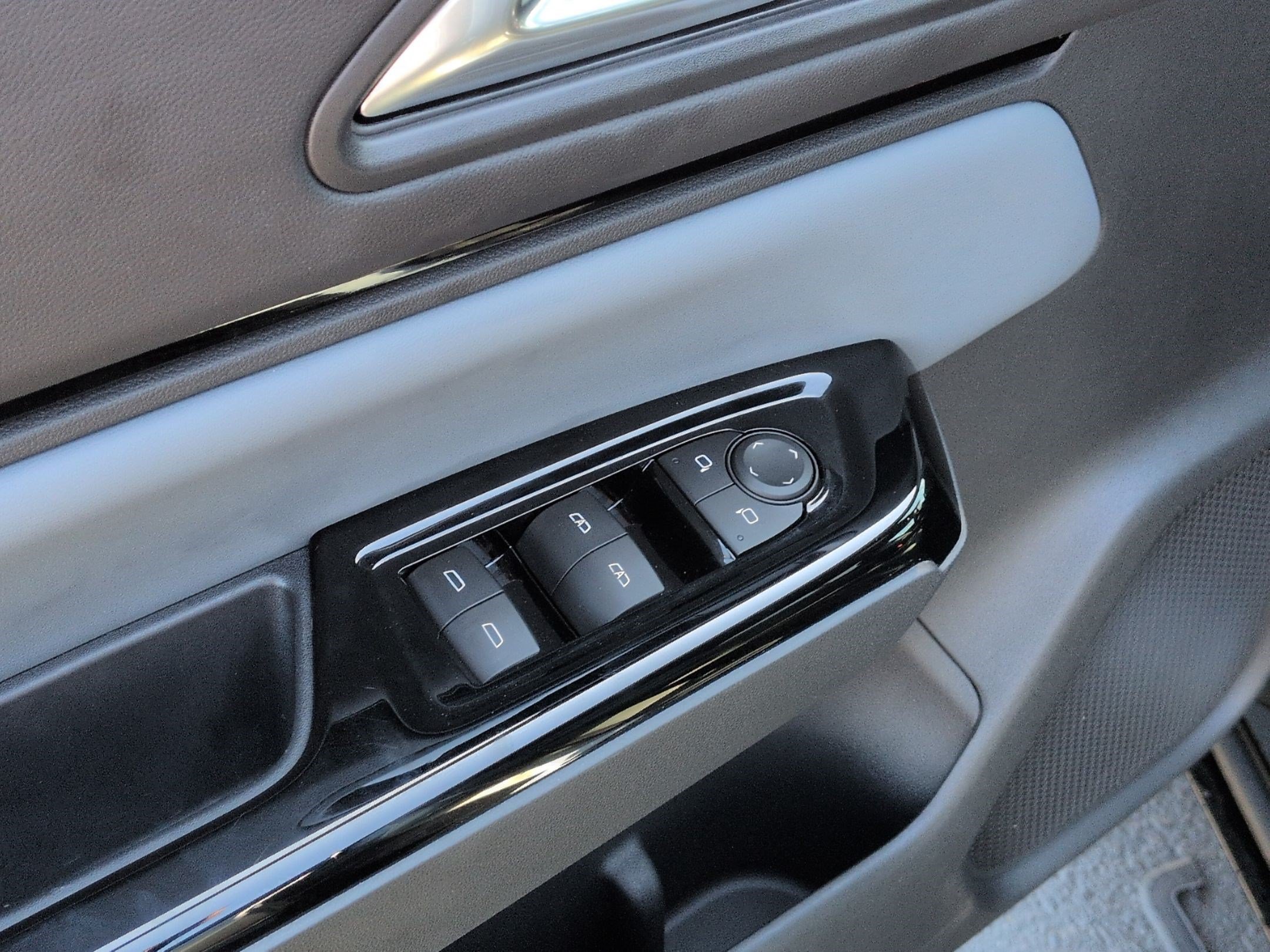 Used 2025 Honda Prologue Touring image 15
