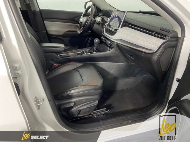 Used 2022 Jeep Compass Latitude image 15