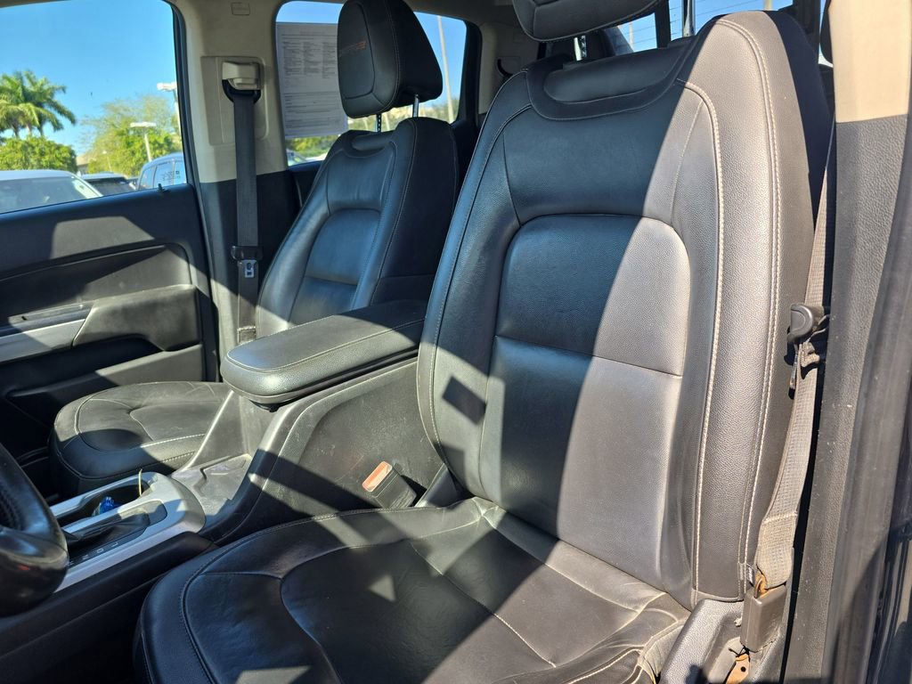 Used 2019 Chevrolet Colorado ZR2 AWD/4WD image 16