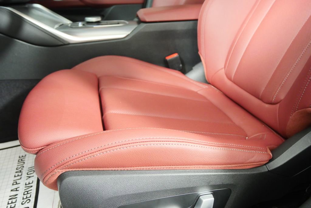 Certified 2023 BMW i4 eDrive40 w/ M Sport Package image 11