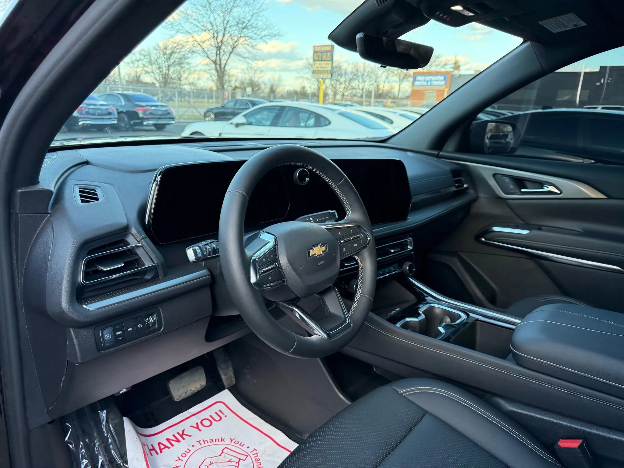 Used 2026 Chevrolet Traverse LT w/ Sun and Wheel Package image 14