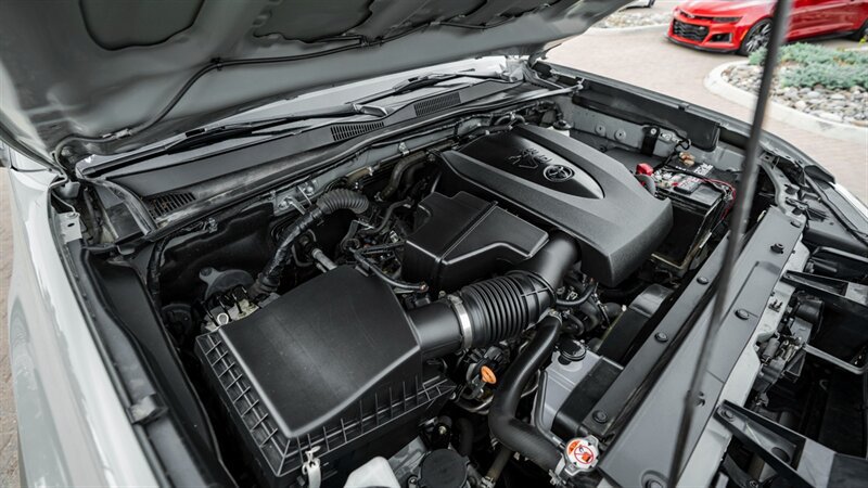 Used 2022 Toyota Tacoma TRD Off-Road w/ Technology Package RWD image 40