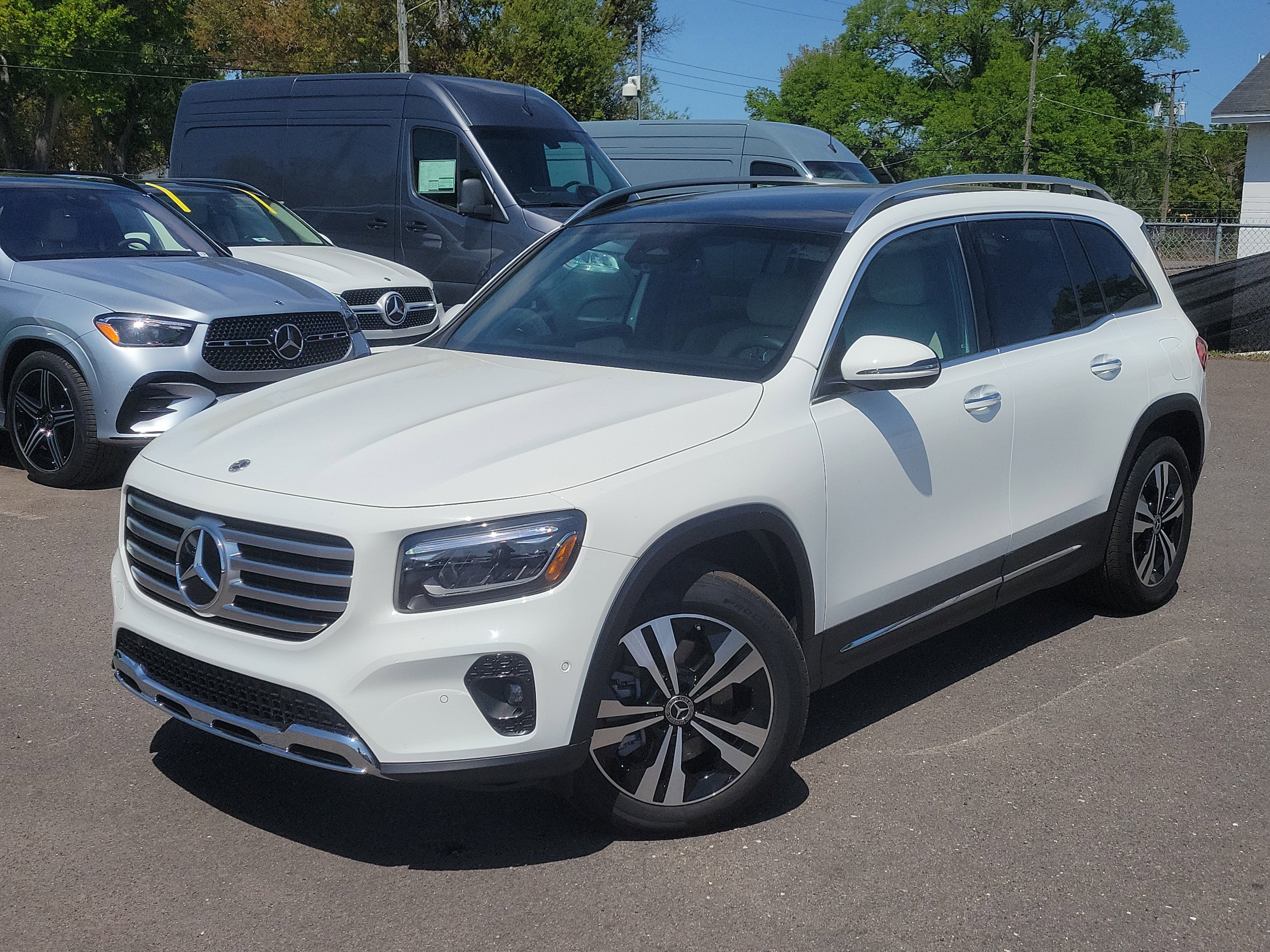 Certified 2026 Mercedes-Benz GLB 250 GLB 250 image 1