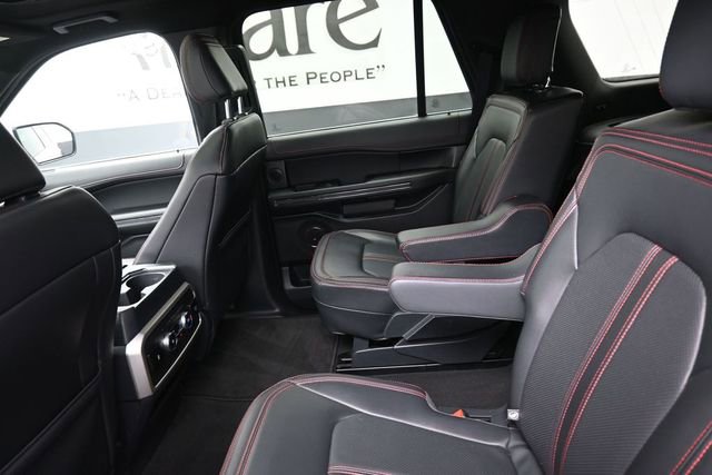 Used 2024 Ford Expedition Limited AWD/4WD image 24