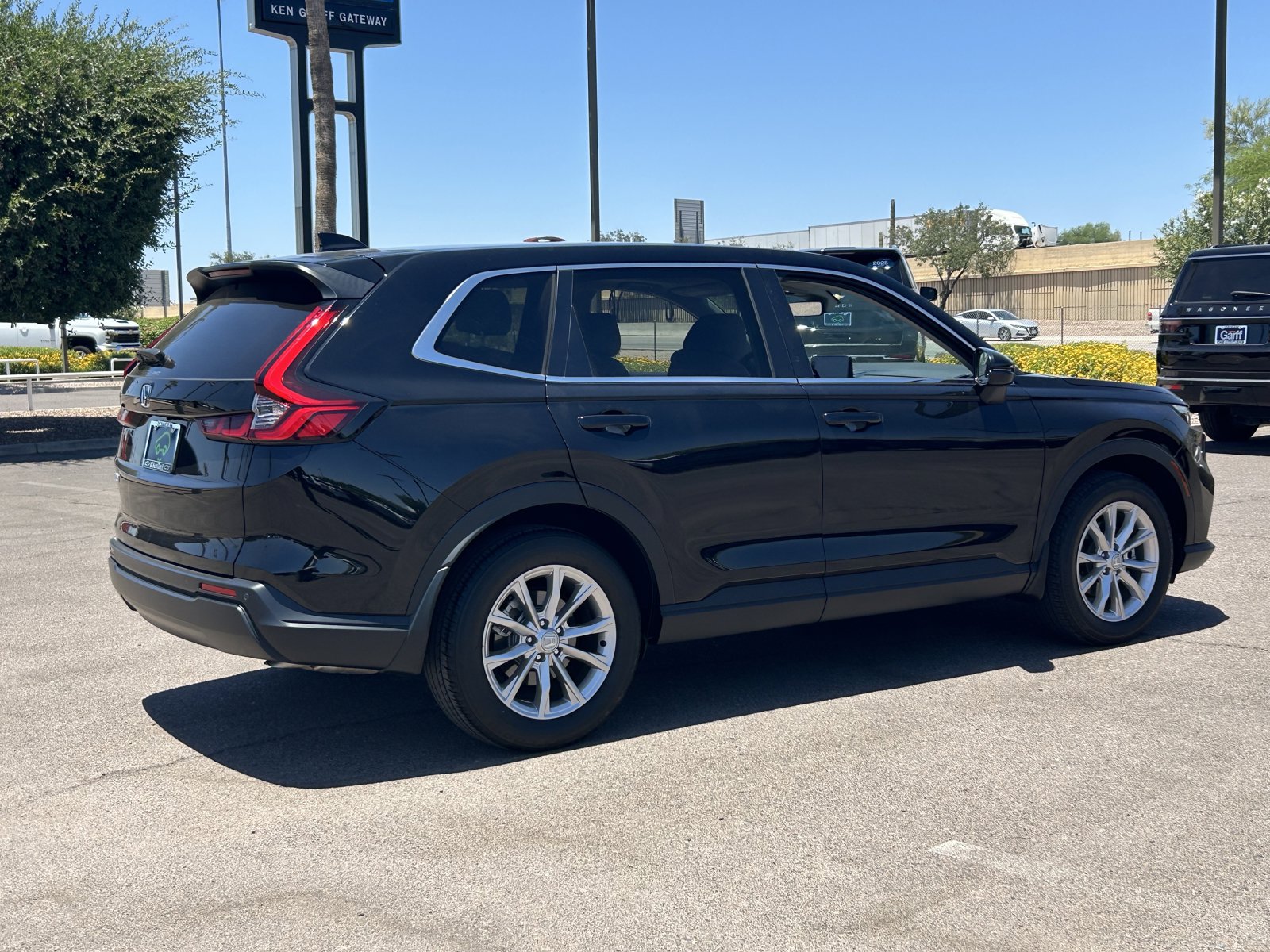 Used 2024 Honda CR-V EX-L image 5