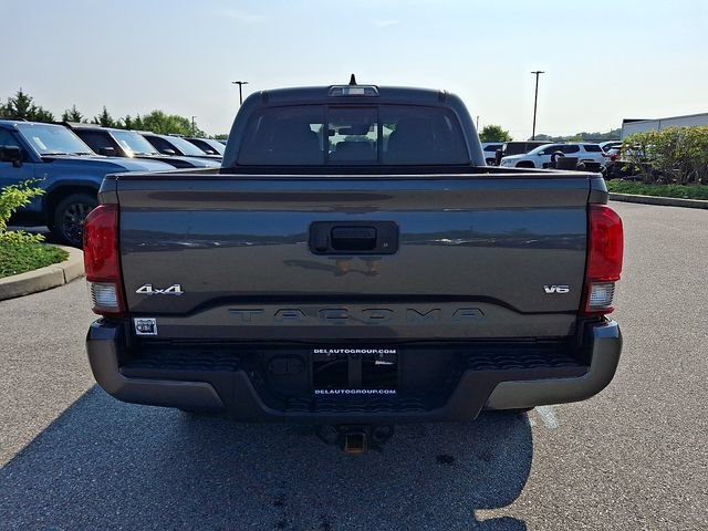 Certified 2023 Toyota Tacoma SR AWD/4WD image 5