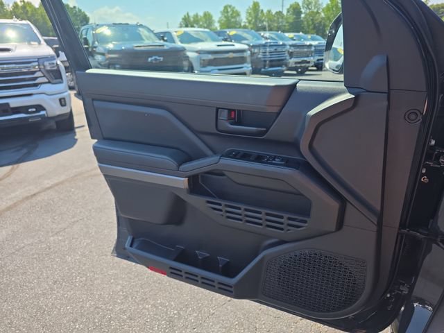 Used 2025 Toyota Tacoma SR5 RWD image 28