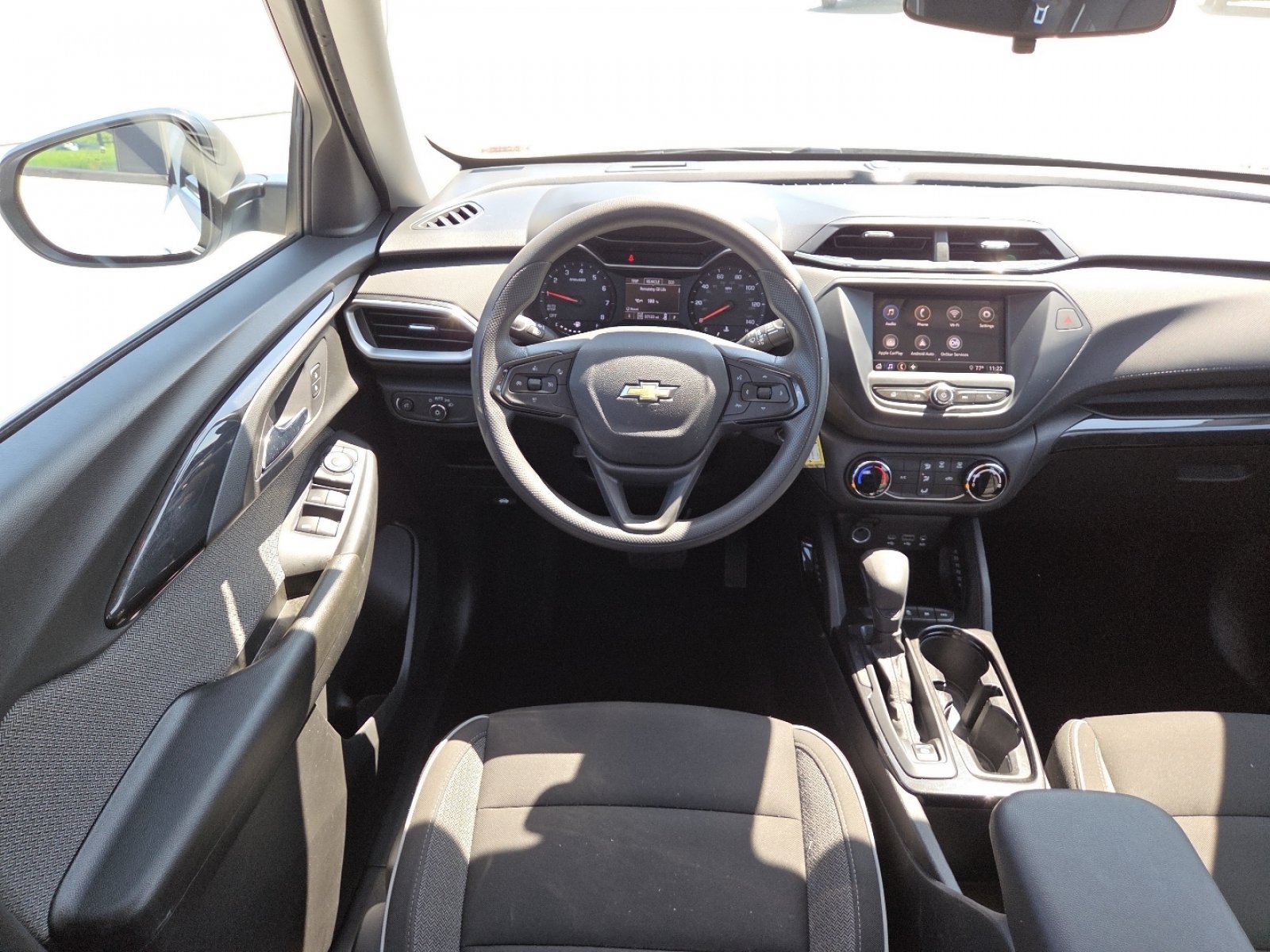 Used 2021 Chevrolet TrailBlazer LS AWD/4WD image 24