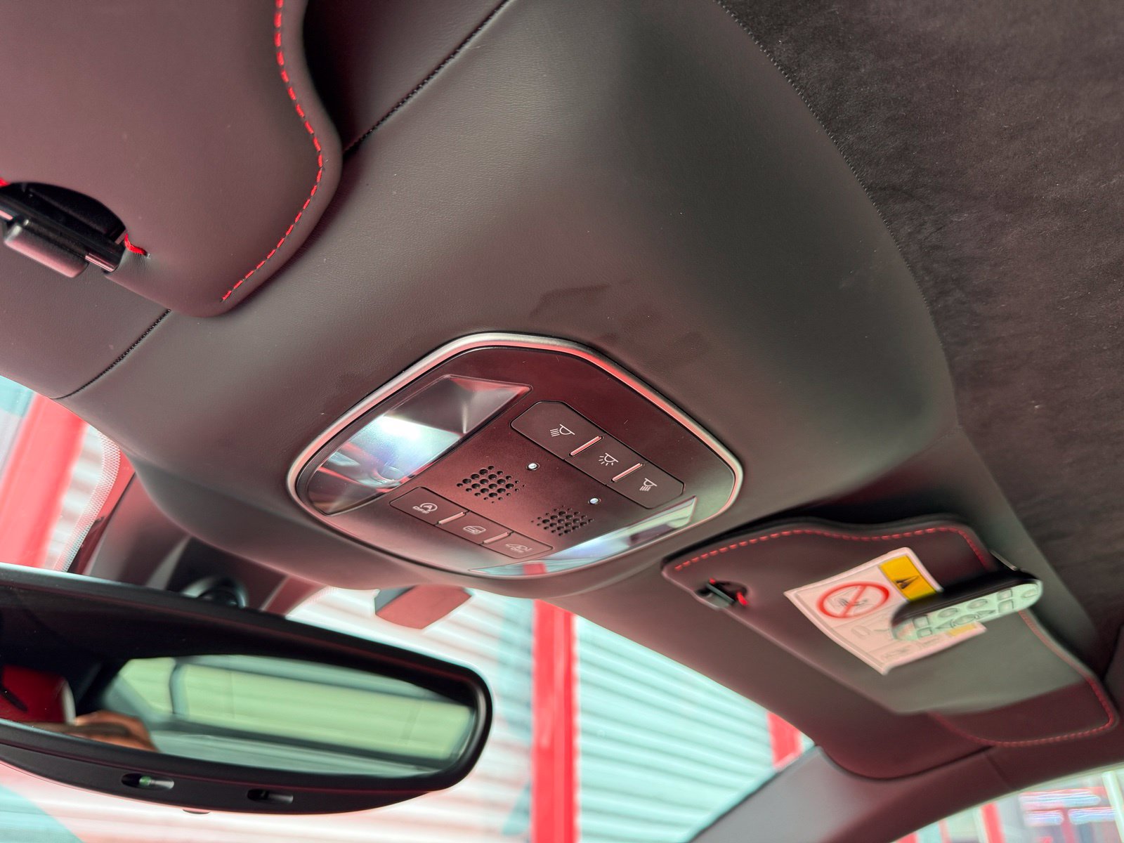 Used 2020 Ferrari 812 Superfast RWD image 65
