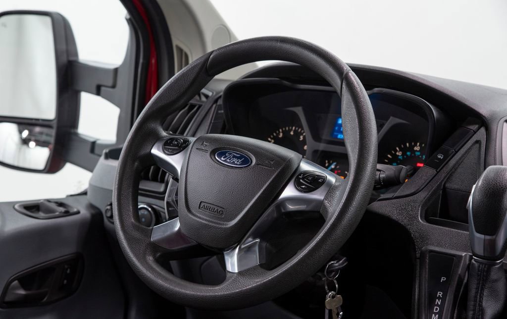 Used 2018 Ford Transit 150 130 Low Roof RWD image 18