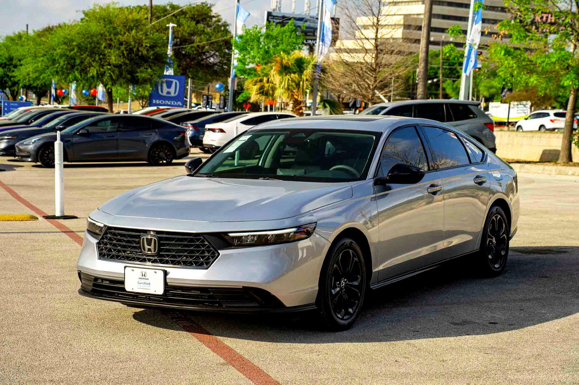 Certified 2025 Honda Accord SE image 8
