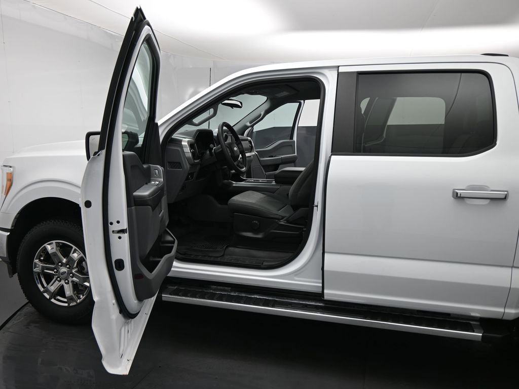 Certified 2023 Ford F150 XLT w/ XTR Package image 9