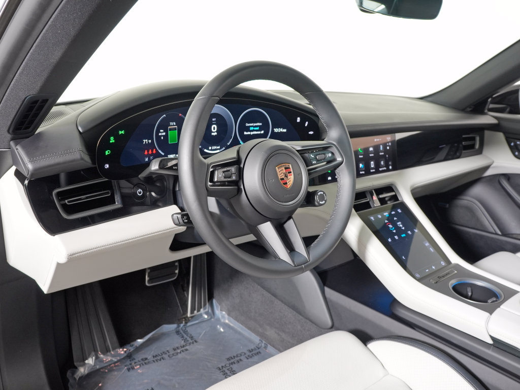 Certified 2025 Porsche Taycan 4S w/ Sportdesign Package AWD/4WD image 4