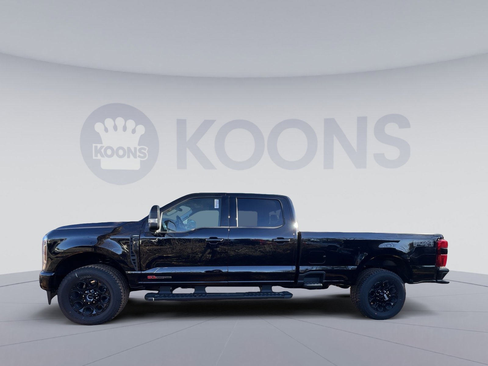 New 2025 Ford F350 Lariat w/ Lariat Ultimate Package image 2