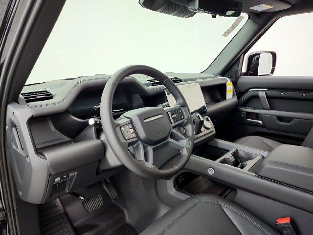 New 2026 Land Rover Defender 130 X-Dynamic SE AWD/4WD image 20