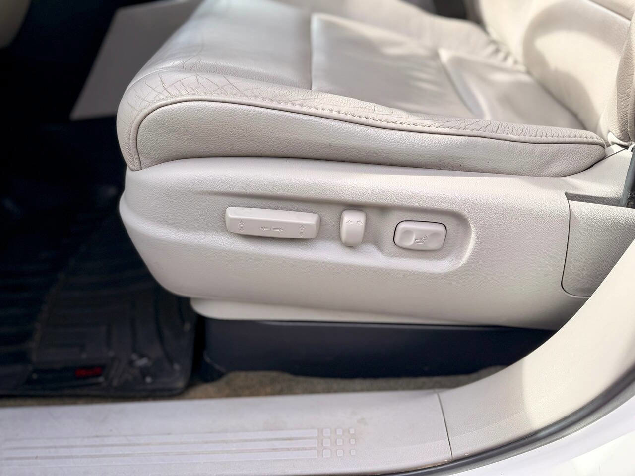 Used 2014 Honda Pilot EX-L image 32