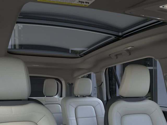 New 2025 Lincoln Aviator Reserve w/ Illumination Package RWD image 22