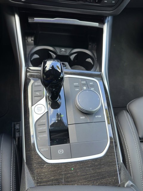 Used 2022 BMW 330i xDrive Sedan w/ Driving Assistance Package image 14