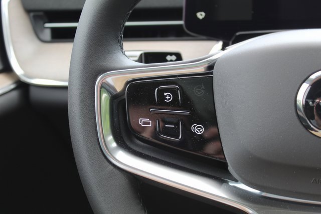 New 2025 Volvo EX90 Ultra image 18