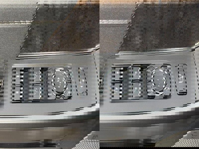 New 2026 Ford F350 Lariat image 19