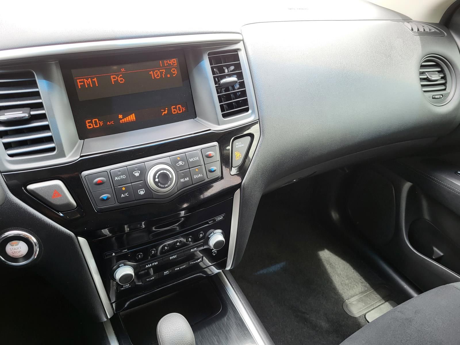 Used 2016 Nissan Pathfinder S FWD image 9