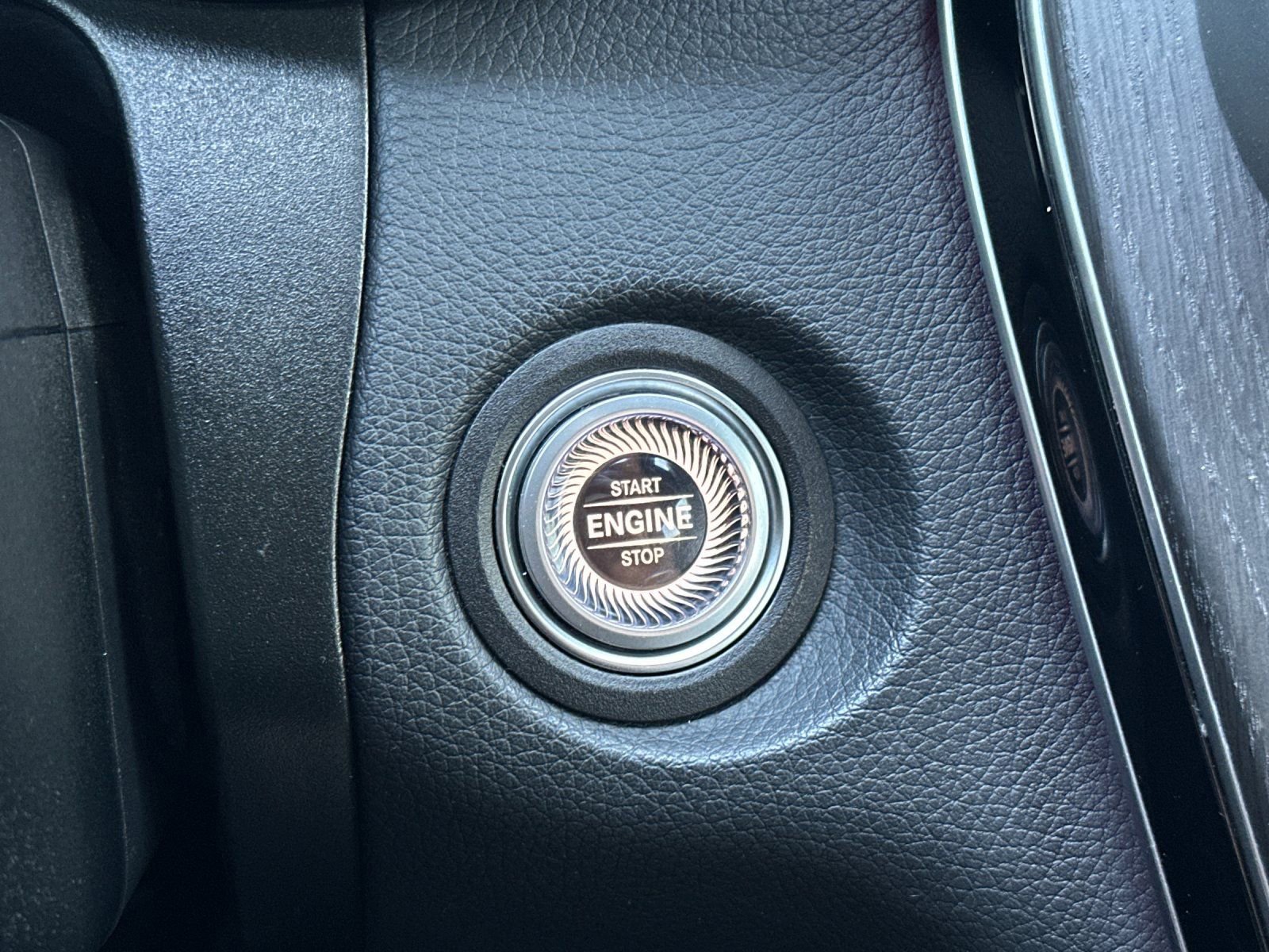 Certified 2022 Mercedes-Benz GLC 300 4MATIC Coupe image 22