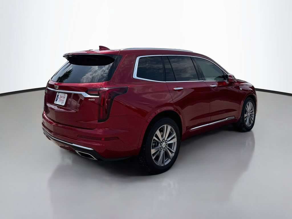 Used 2023 Cadillac XT6 Premium Luxury w/ Technology Package FWD image 7