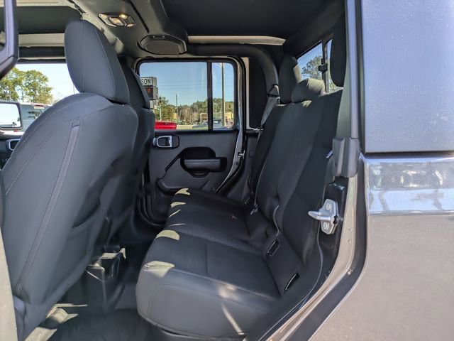 Used 2020 Jeep Gladiator Sport image 14