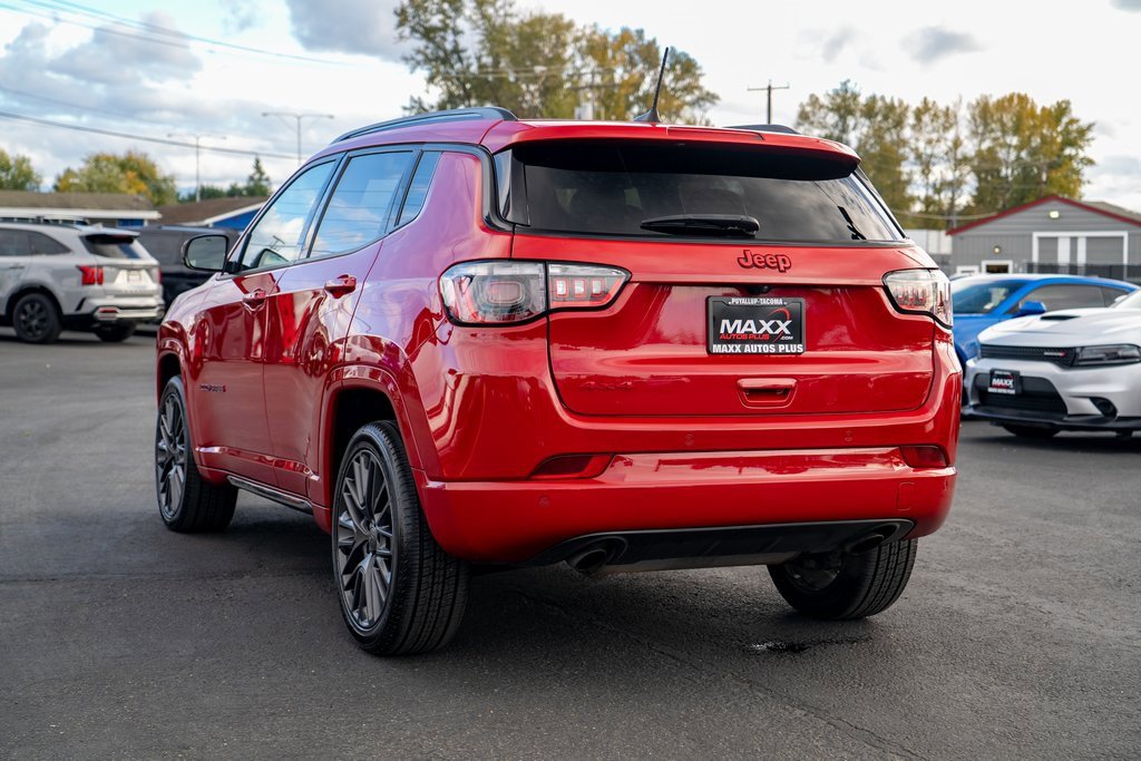 Used 2023 Jeep Compass Limited image 11