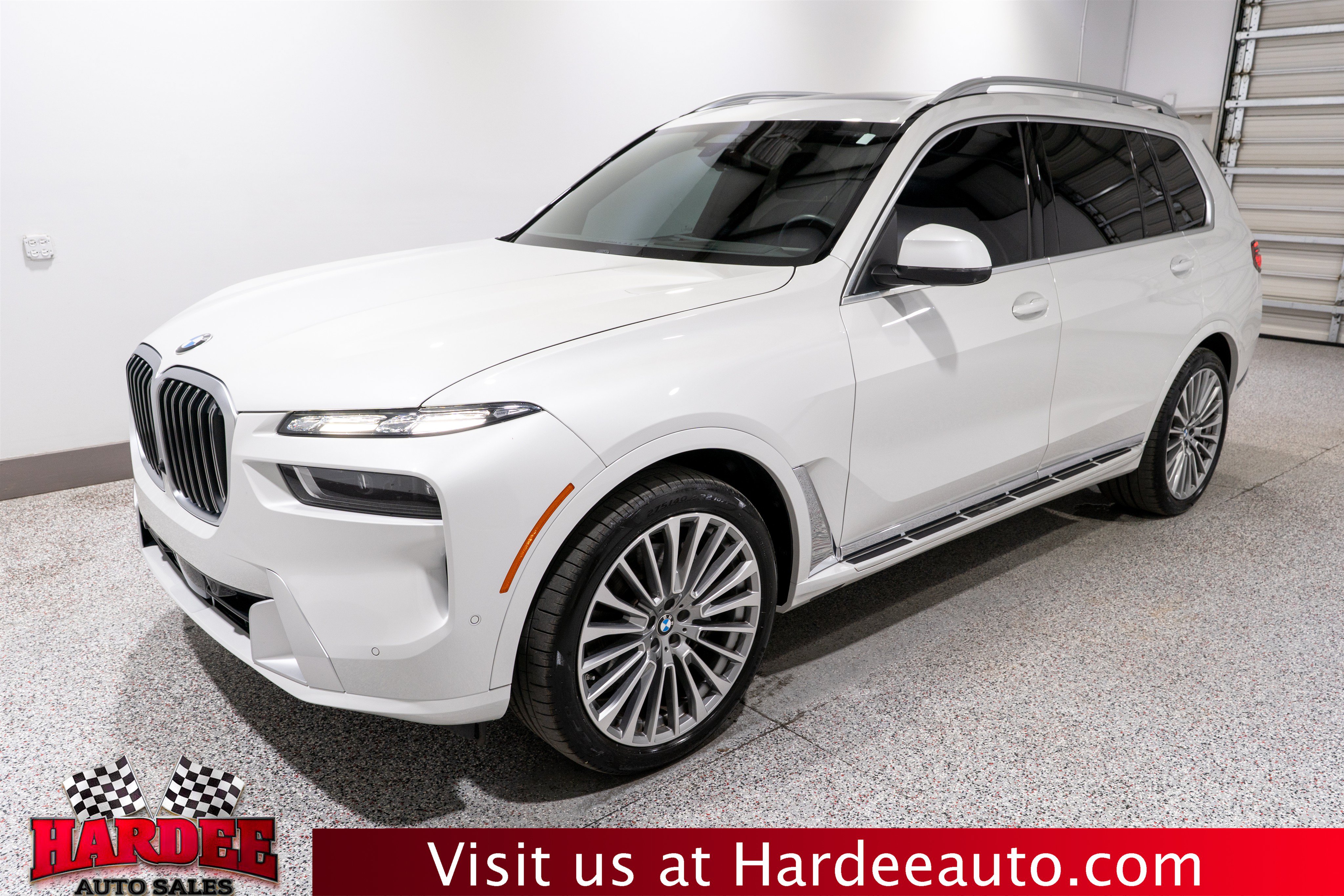 Used 2025 BMW X7 xDrive40i w/ Executive Package AWD/4WD image 2