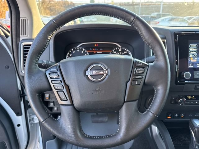 Used 2024 Nissan Frontier SL w/ Technology Package image 17