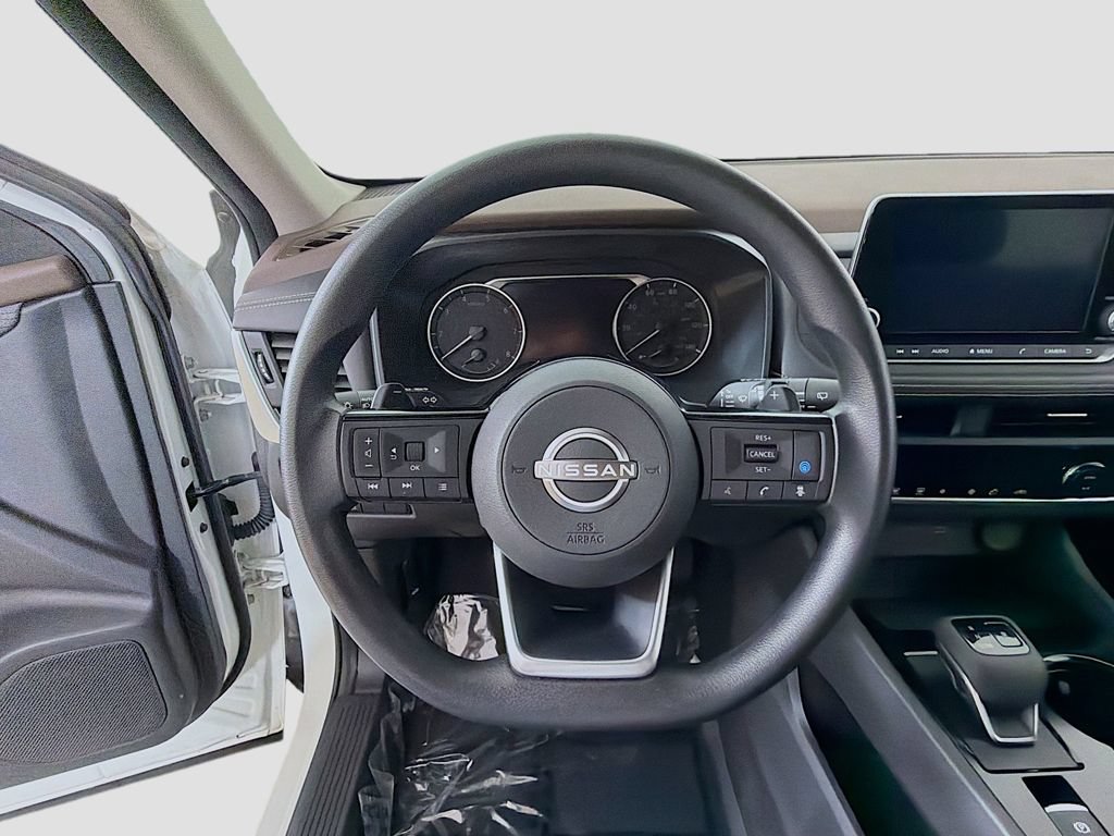 Used 2023 Nissan Rogue SV AWD/4WD image 28