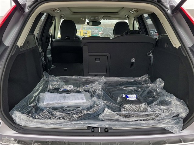New 2026 Volvo XC60 B5 Plus w/ Protection Package Premier image 8