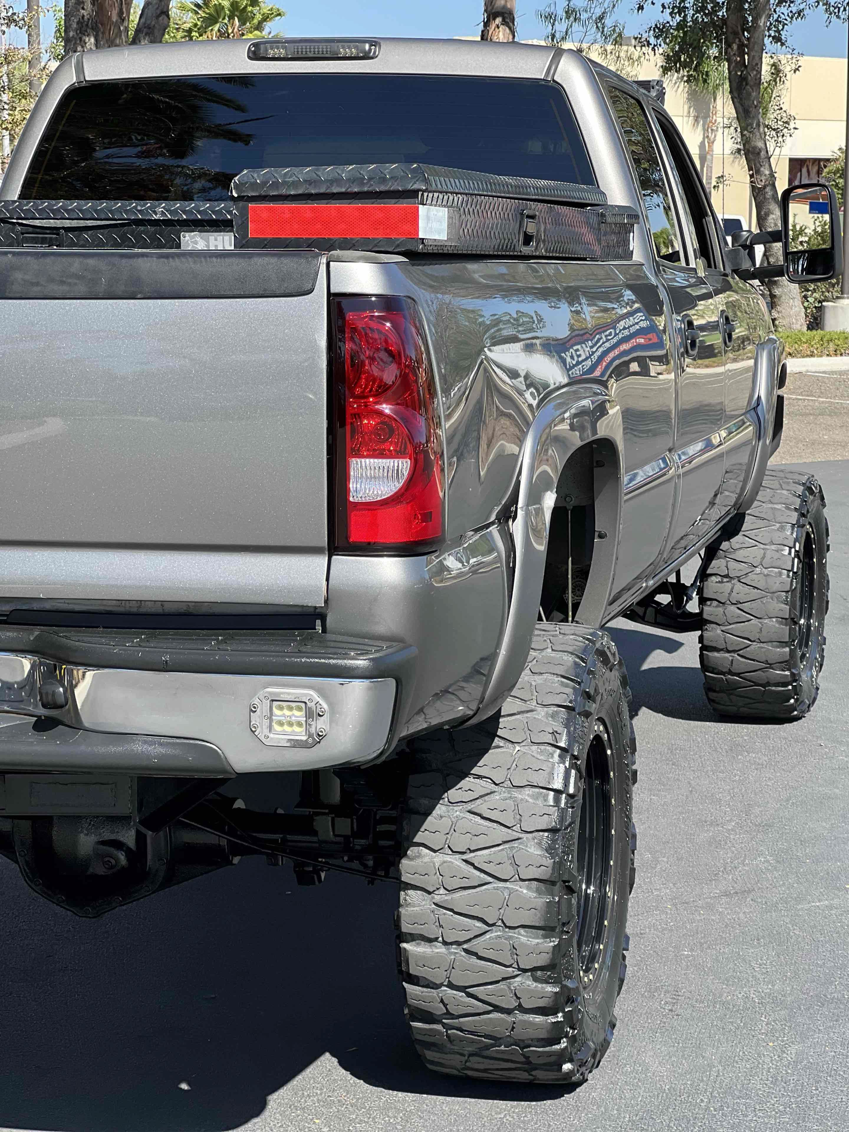 Used 2006 Chevrolet Silverado 3500 LT w/ Heavy-Duty Power Package AWD/4WD image 28