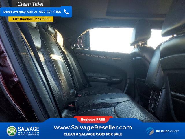 Used 2014 Chrysler 300 C image 13