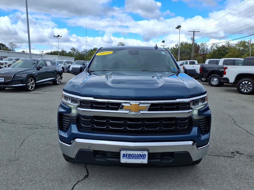 Used 2024 Chevrolet Silverado 1500 LT w/ All Star Edition Plus AWD/4WD image 9