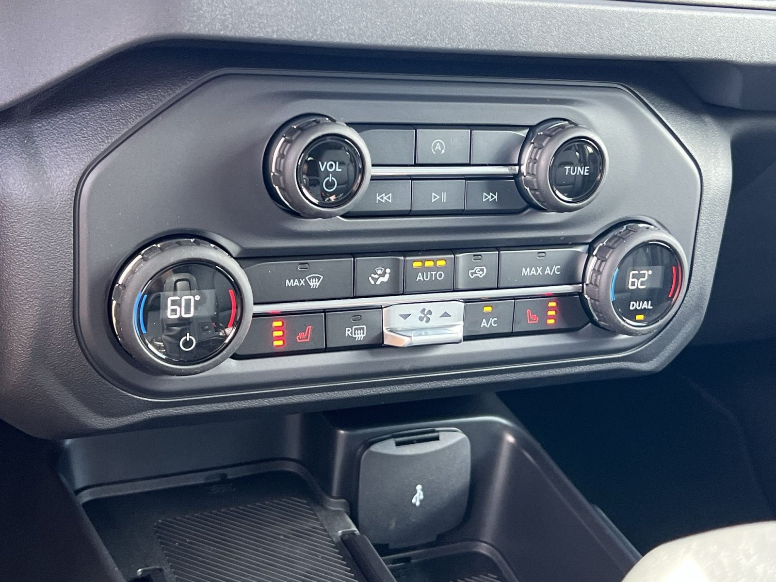 New 2026 Ford Bronco Big Bend AWD/4WD image 21