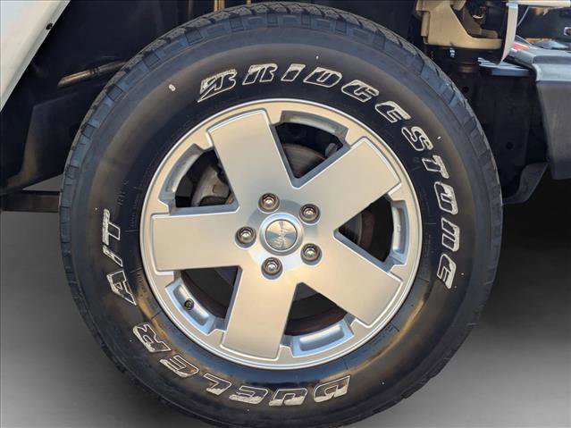 Used 2012 Jeep Wrangler Unlimited Sahara w/ Dual Top Group image 20