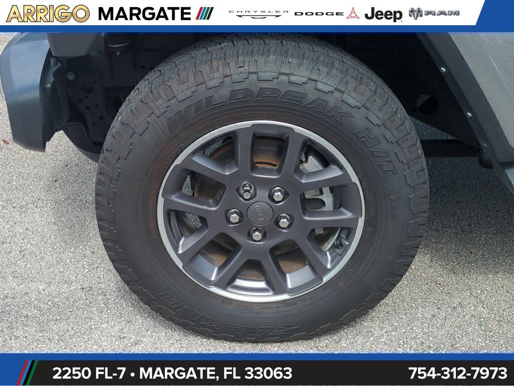 Used 2022 Jeep Gladiator Overland w/ Popular Equipment Package AWD/4WD image 12