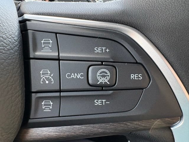 New 2026 Jeep Grand Cherokee Limited w/ Limited Altitude Package RWD image 14