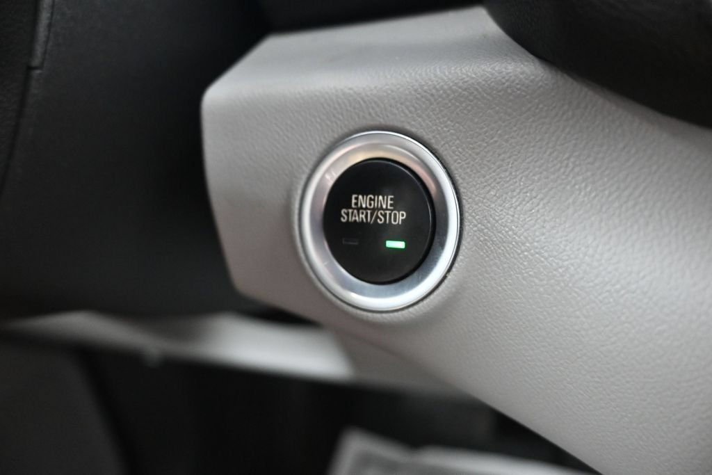 Used 2019 GMC Terrain SLT w/ Preferred Package AWD/4WD image 24