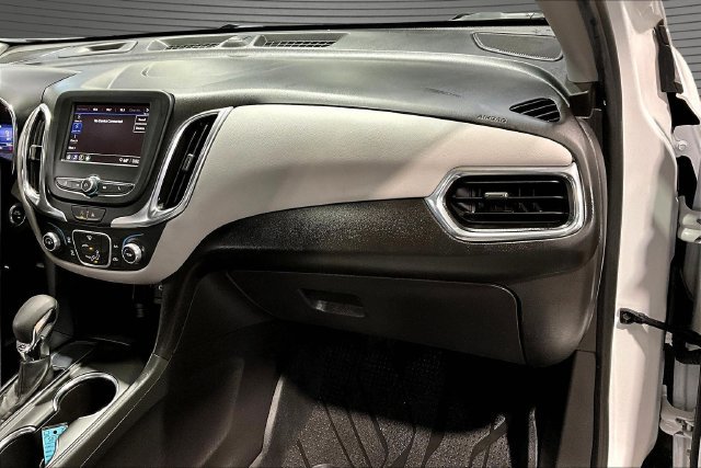 Used 2022 Chevrolet Equinox LS w/ LS Convenience Package FWD image 23