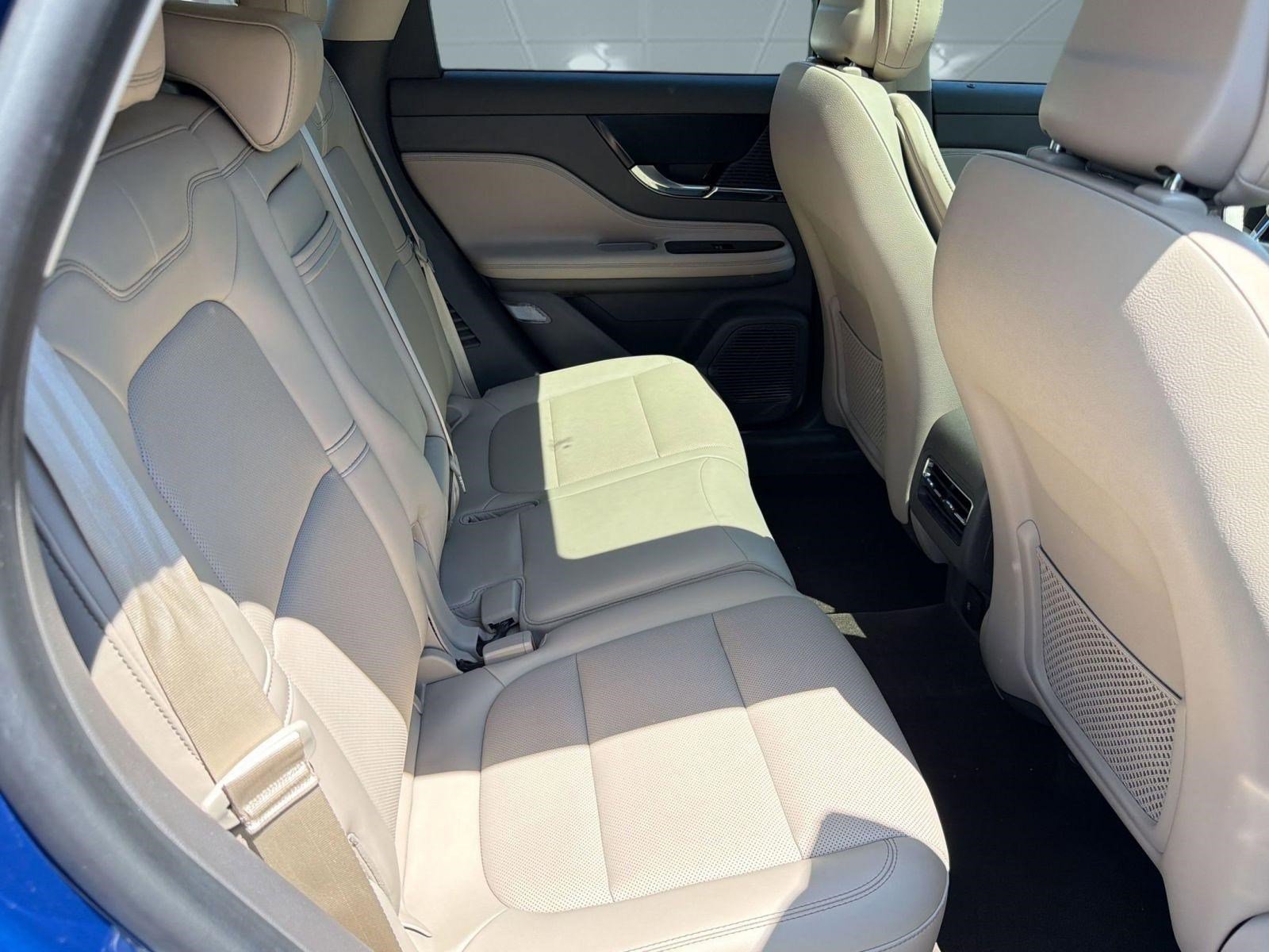 Used 2020 Lincoln Corsair FWD w/ Premium Package image 29