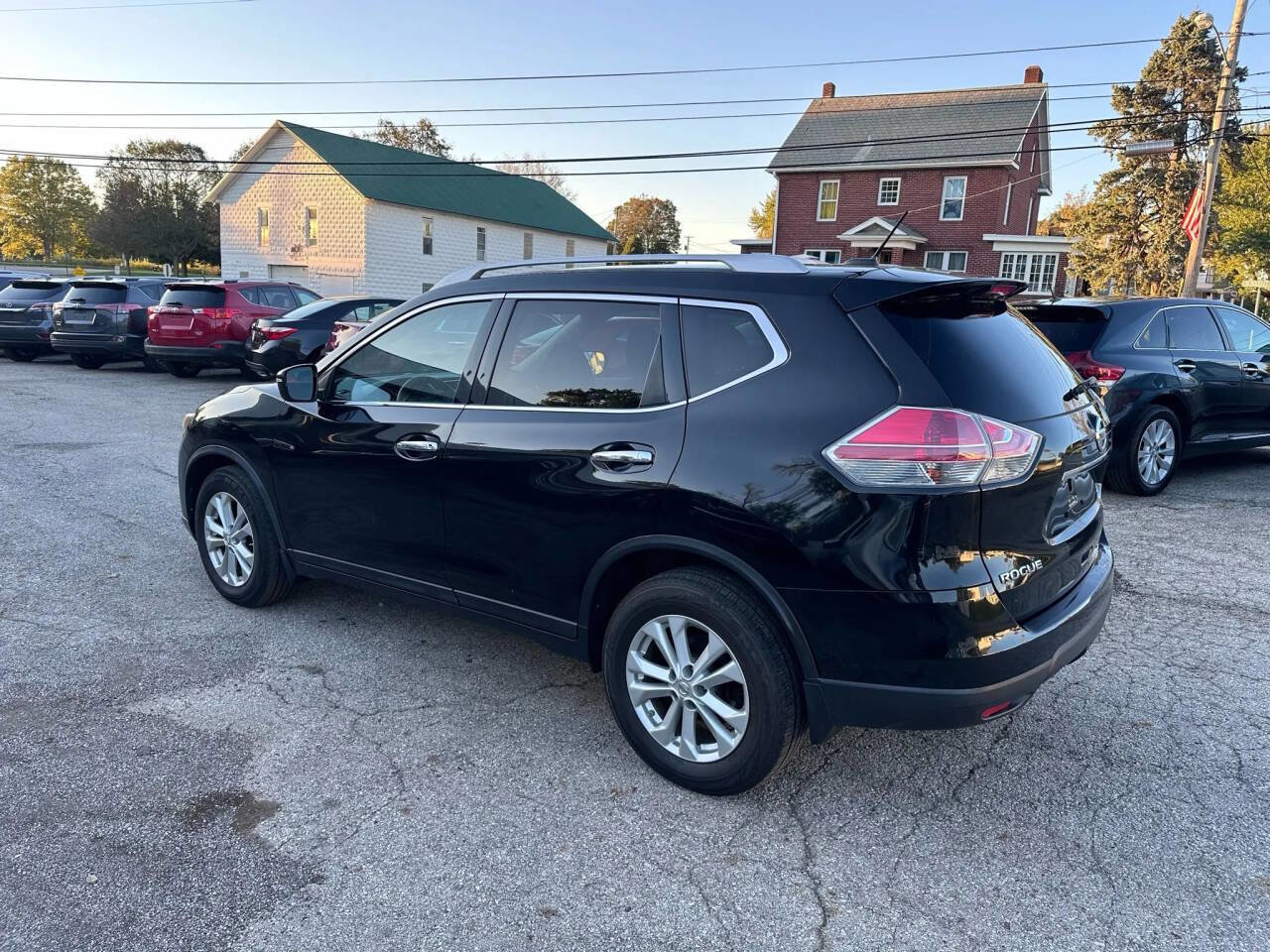 Used 2014 Nissan Rogue SV image 8